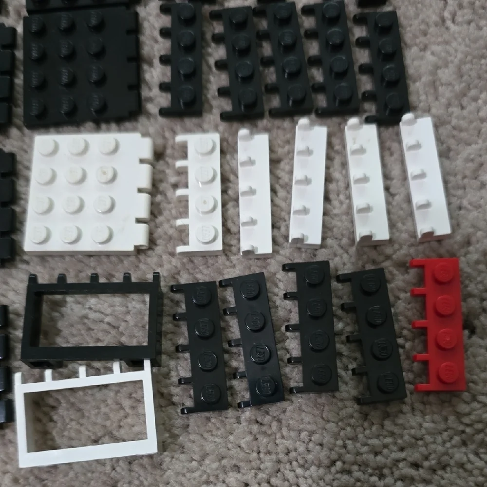 LEGO Vintage Black and White Building Blocks Set